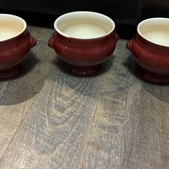 3 EMILE HENRY Cerise Footed Lion's Head Soup Bowl (Provencale Red) France - Picture 9 of 9
